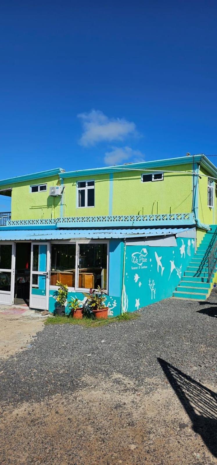 Tilapasse Resto & Guest House Port South East 외부 사진